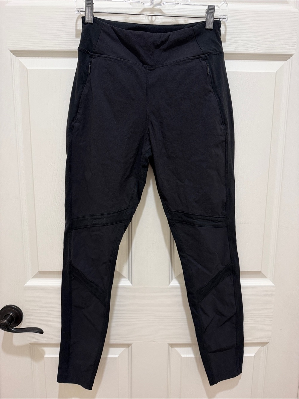 Athleta Black High-Line Hybrid Summiter Performance Jogger Pants Size - 4